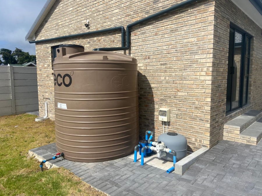 4 Bedroom Property for Sale in Brymore Eastern Cape